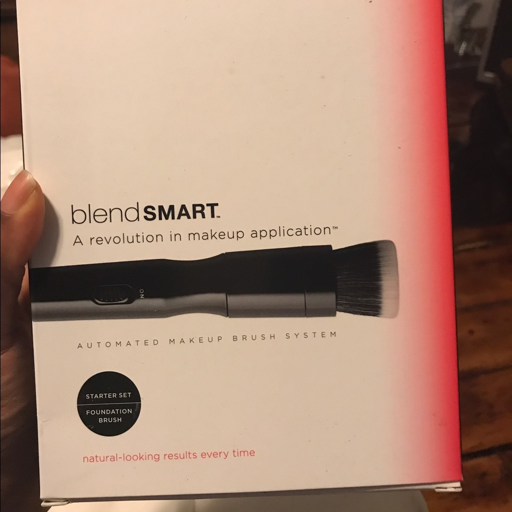 BlendSmart Makeup Brush 💕