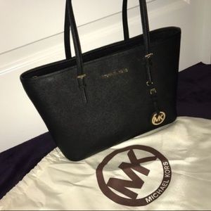 Michael Kors Jet Set Travel Tote