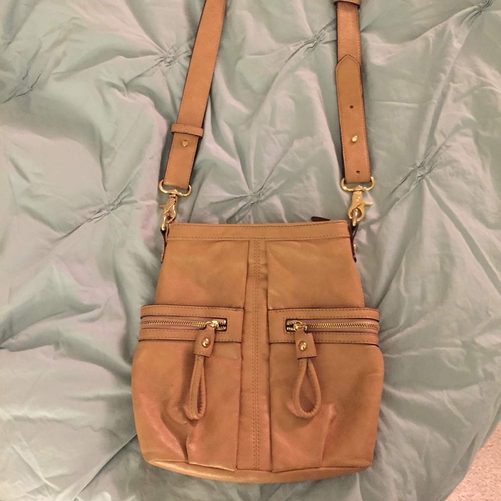 London Fog cross body purse tan/beige