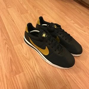Nike Cortez