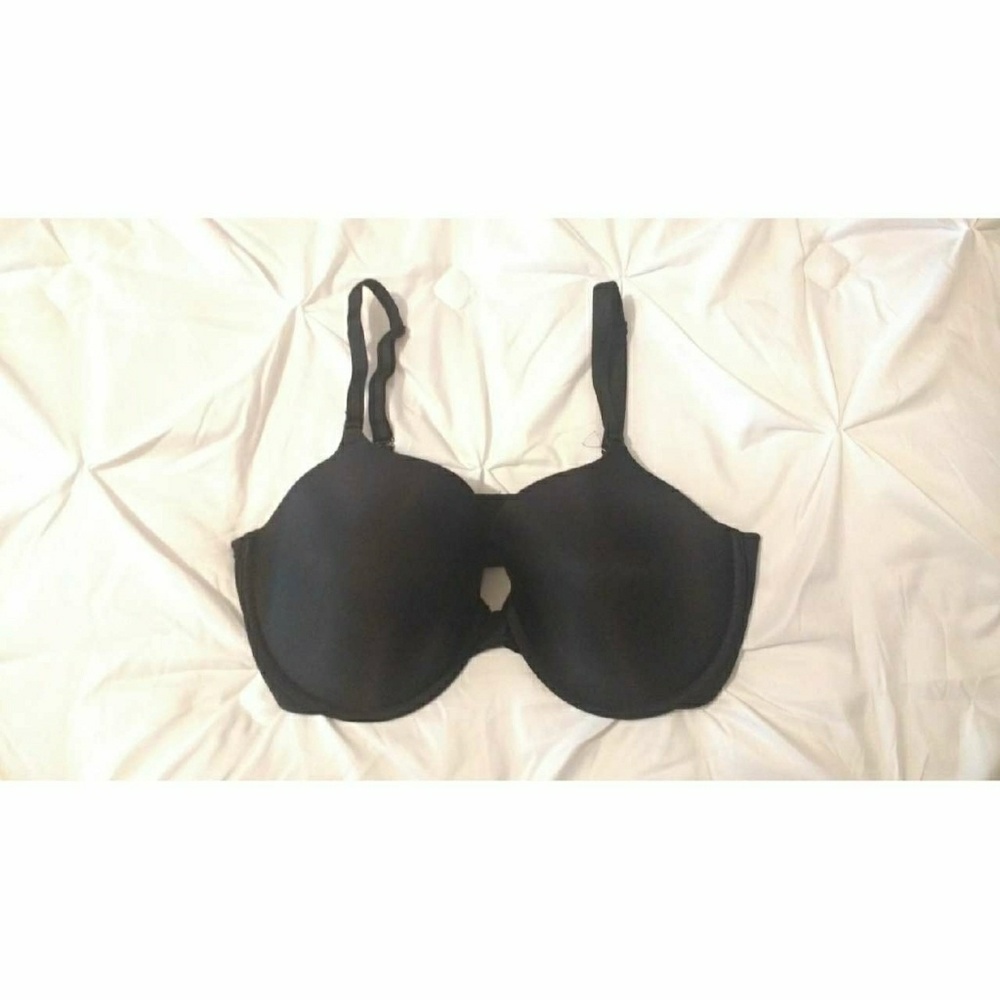 Victoria's Secret 38DD T-Shirt bra