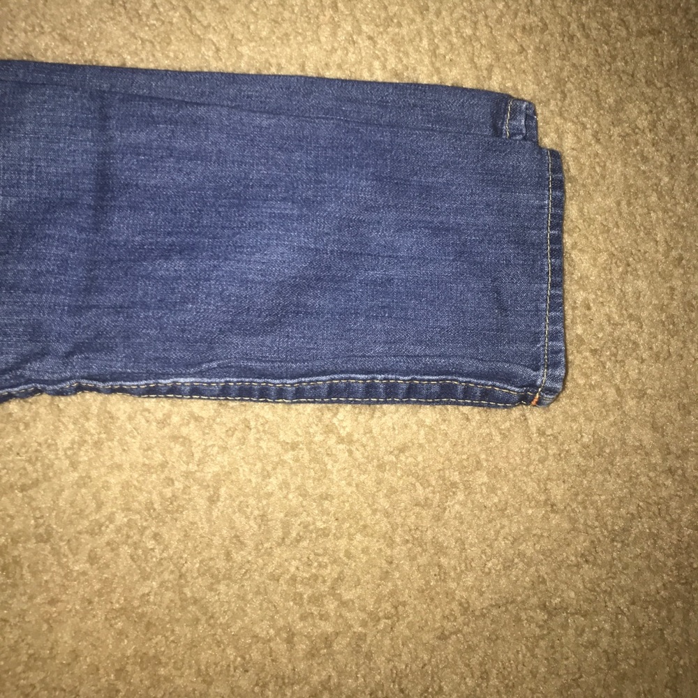 True religion - Picture 2 of 6