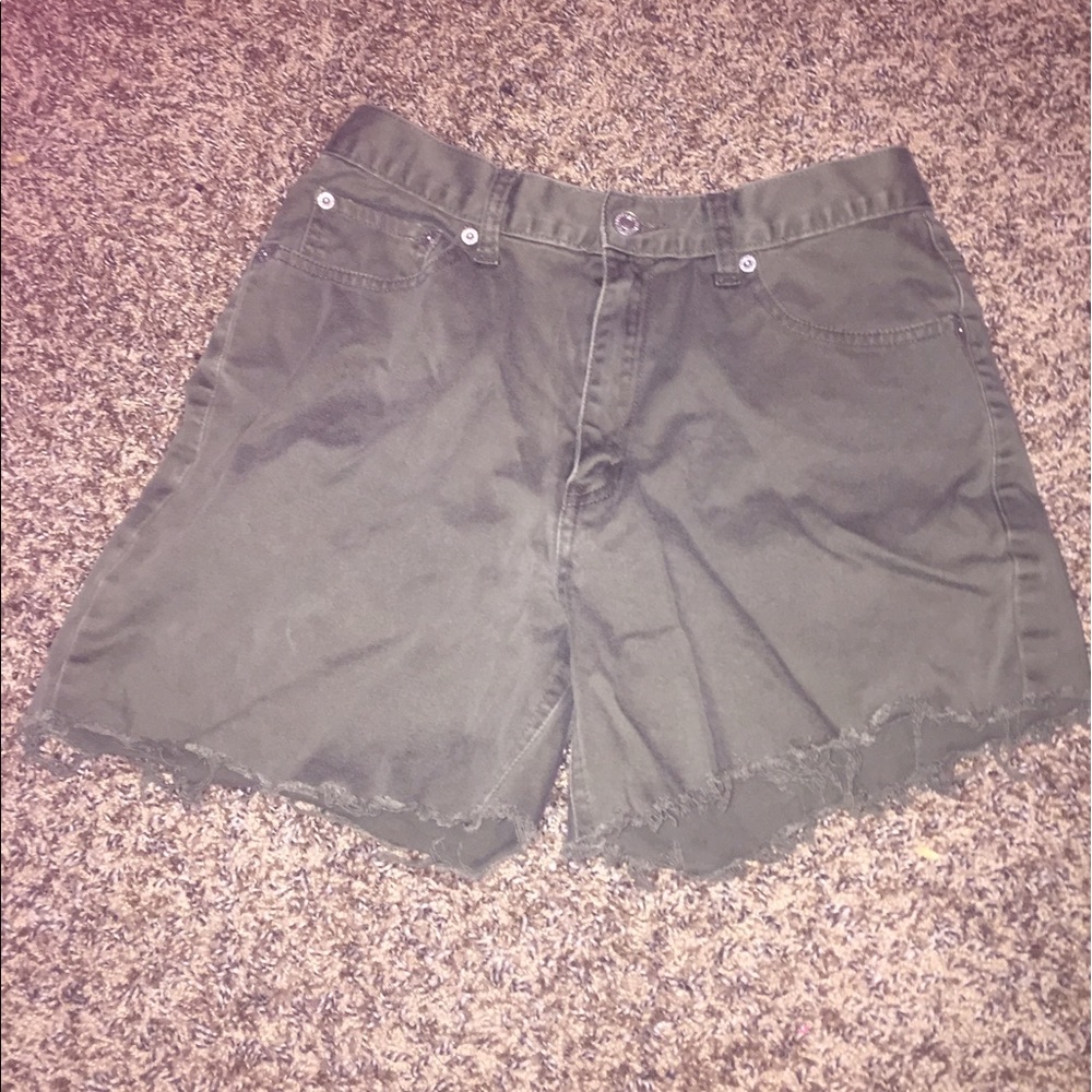 Olive green Levi shorts