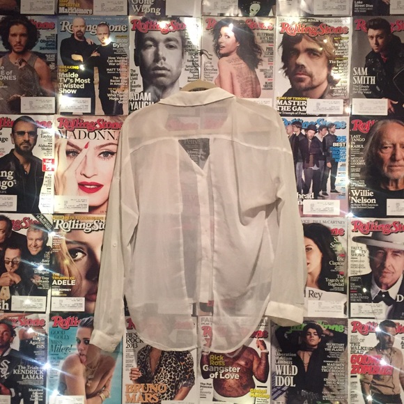 Button down - Picture 2 of 3