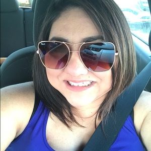 Meet your Posher, Melanie