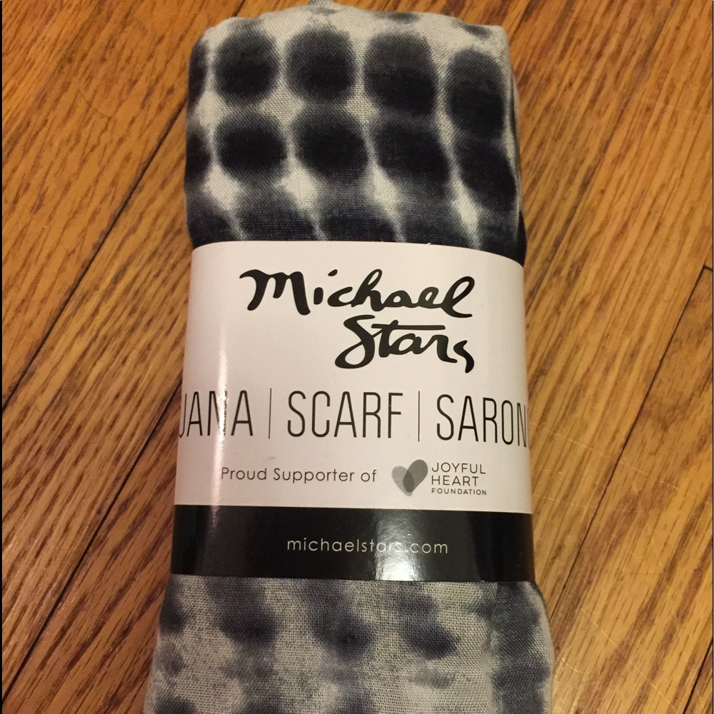 Michael Stars Ruana Sarong/Scarf/Poncho