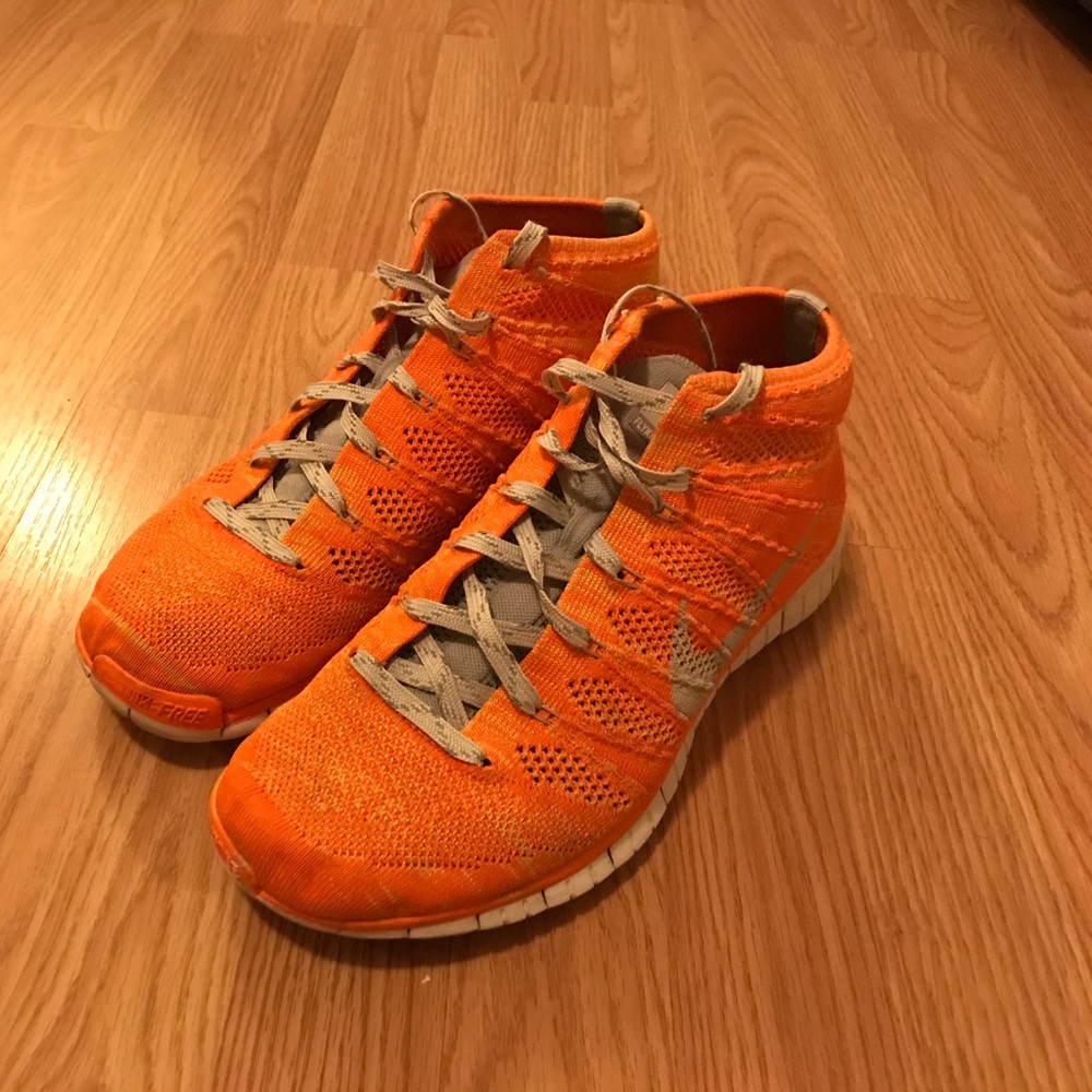 Nike flyknit chukka