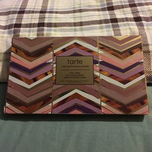 Tarte- face shaping palette