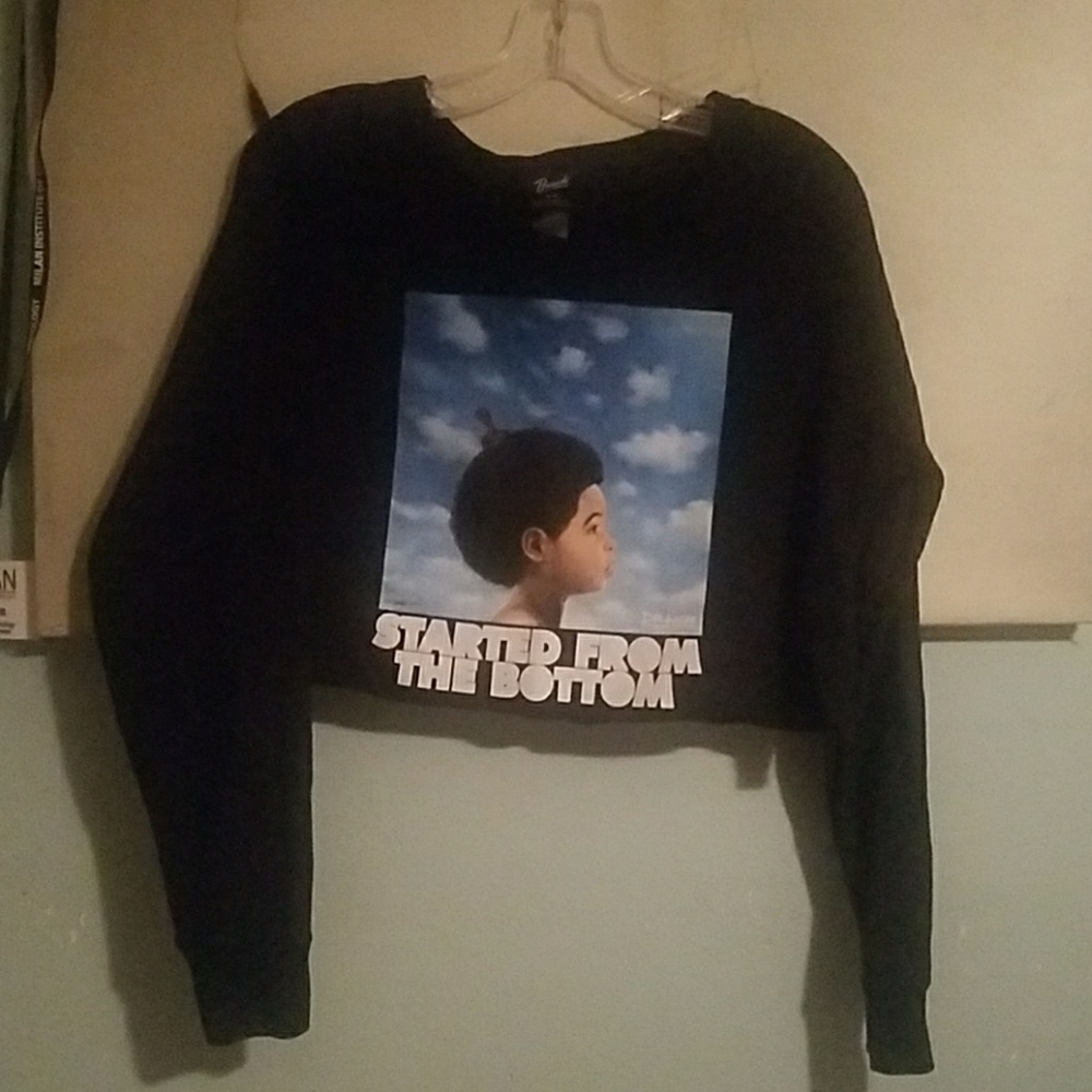 Drake crop pull over sweater