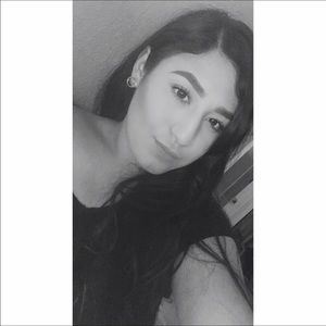 Meet your Posher, Jackie