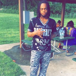 Meet your Posher, Dee