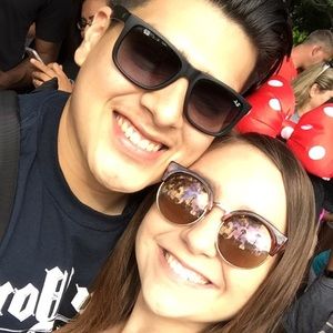 Meet your Posher, Guillermo