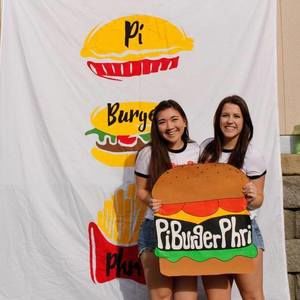 Meet your Posher, Casey