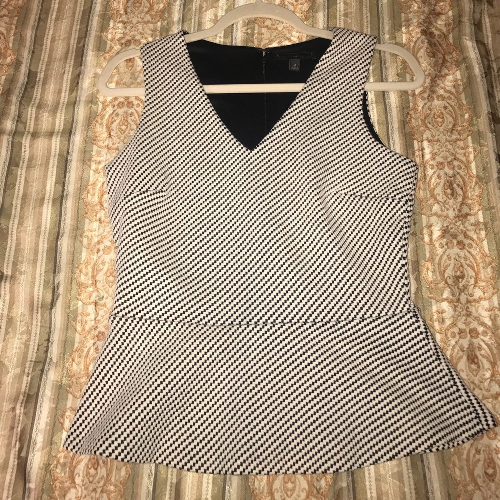Banana Republic Top NWOT