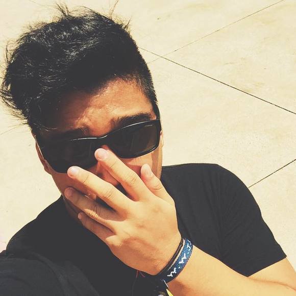 Meet your Posher, Tomcilgnam - Picture 1 of 1