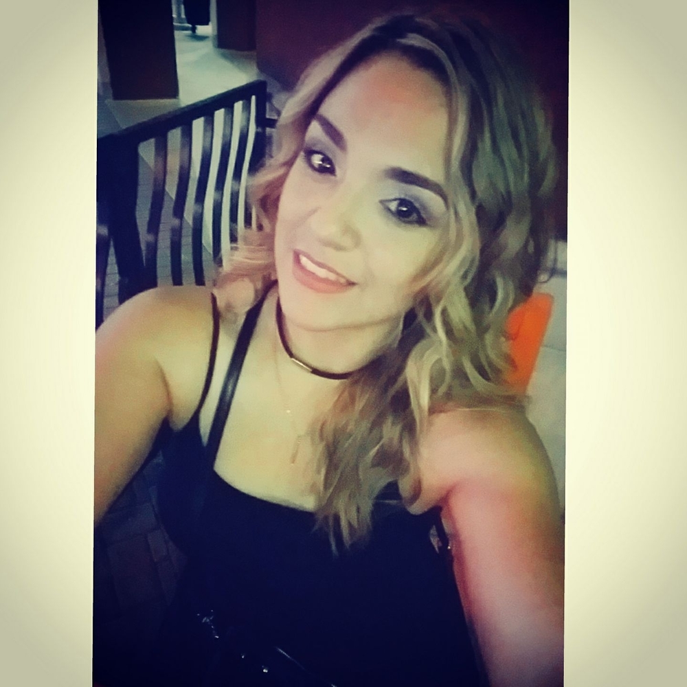 Meet your Posher, Veronica