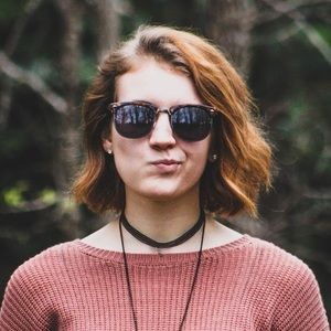 Meet your Posher, Rebekah