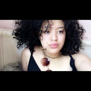 Meet your Posher, Sachae