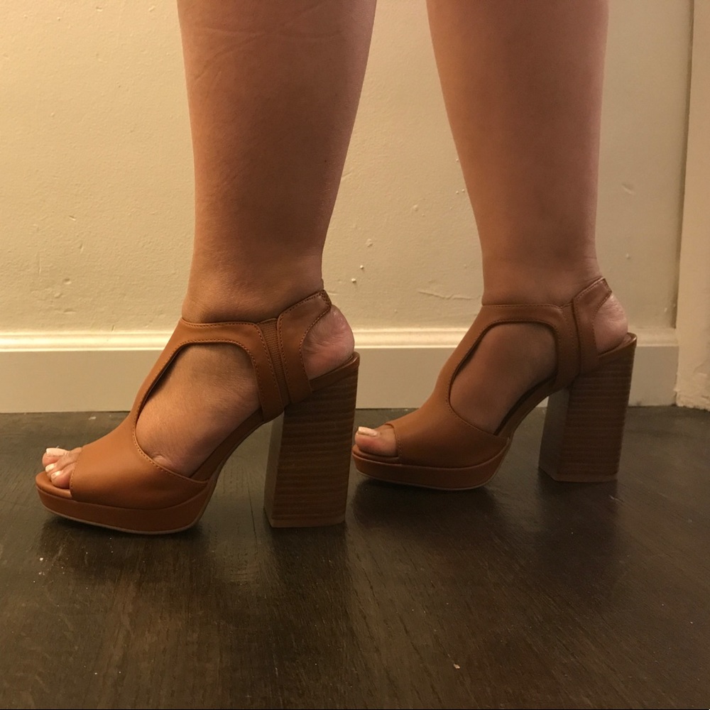 Platform block heels.