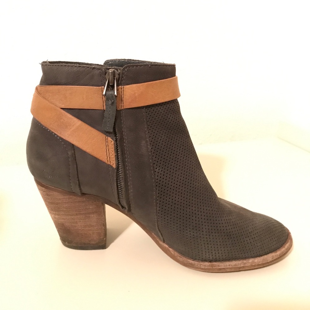 Dolce Vita Leather Boots