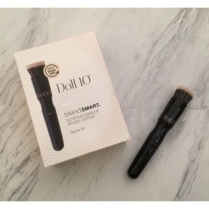Doll 10 BlendSmart Rotating Makeup Brush System