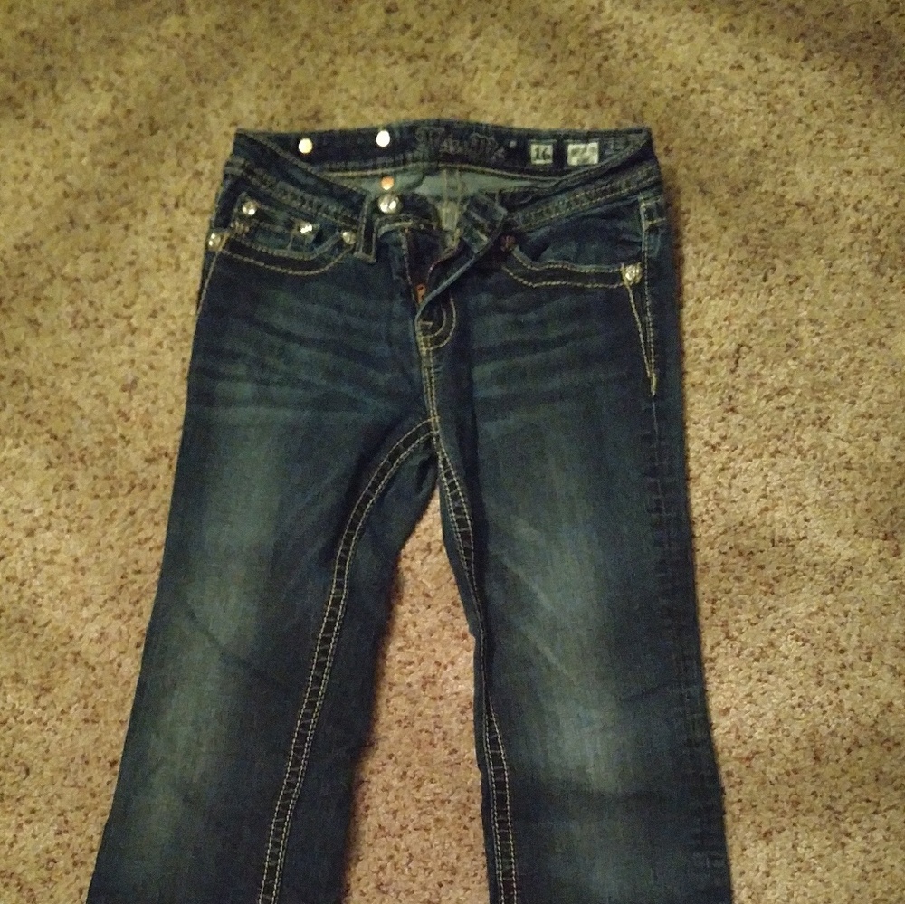 ❎❎ sold ❎❎16 Miss Me jeans
