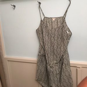 Lightweight printed romper