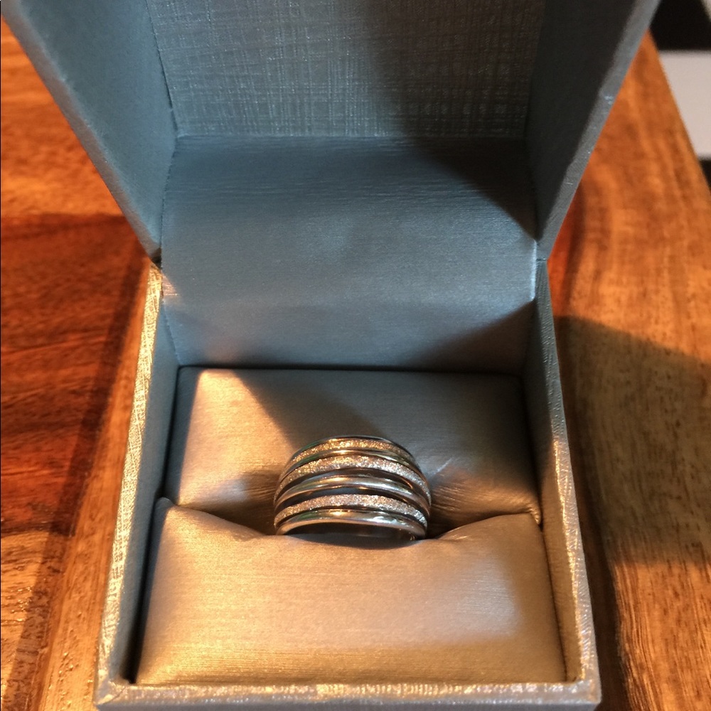 Sterling silver band
