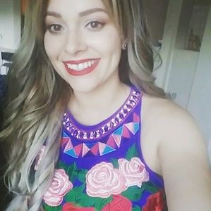 Meet your Posher, Mayra