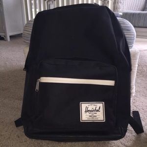 Herschel Pop Quiz backpack black/black 15" laptop
