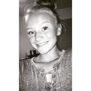 Meet your Posher, Jessica