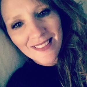 Meet your Posher, Leetha