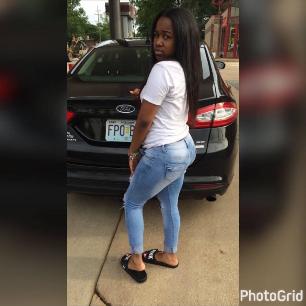 Meet your Posher, Anias