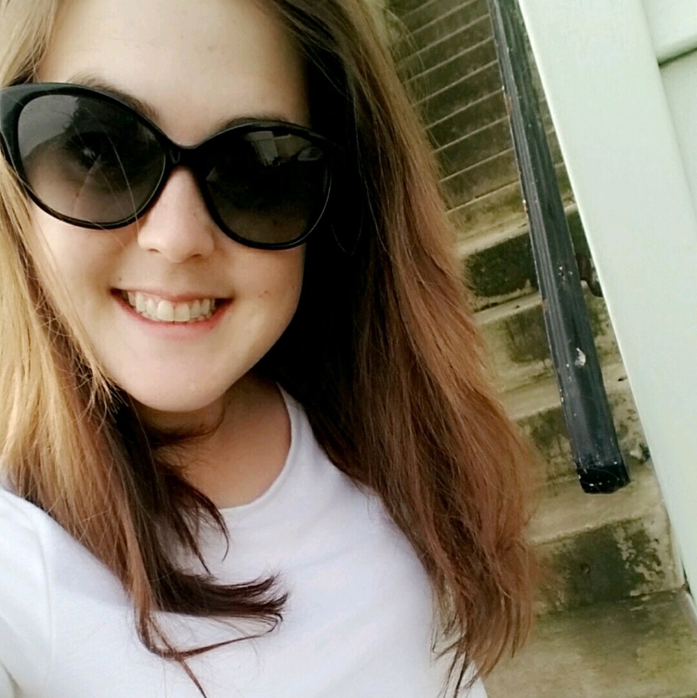 Meet your Posher, Kiley