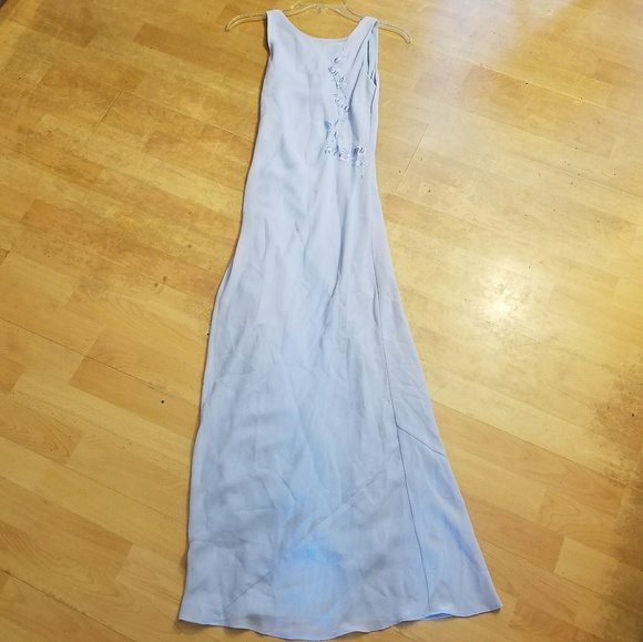 Alyn Paige Lavender gown - Picture 2 of 6