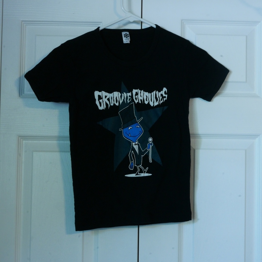 Band shirt never worn