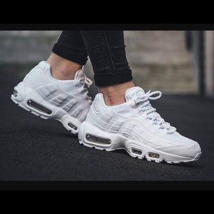 Nike Air max 95 pure platinum white size 8.5 W