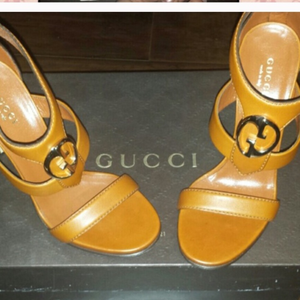 New Gucci tan heels