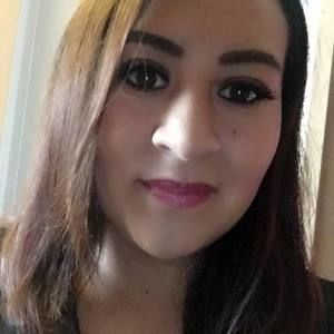 Meet your Posher, Aida