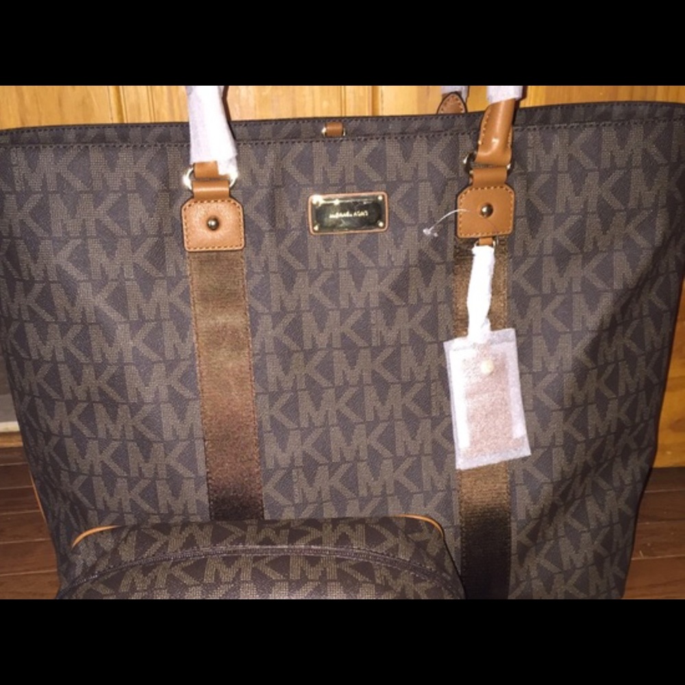 Michael Kors weekender Carry on tote.