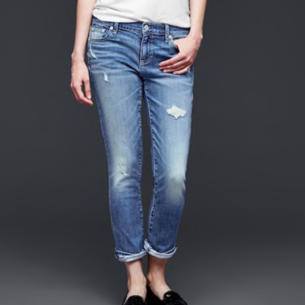 Gap mid rise girlfriend jeans