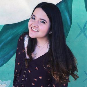 Meet your Posher, Shoshana