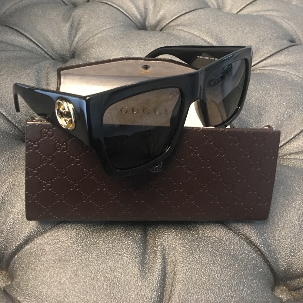 Gucci Sunglasses 😎 - Picture 7 of 8