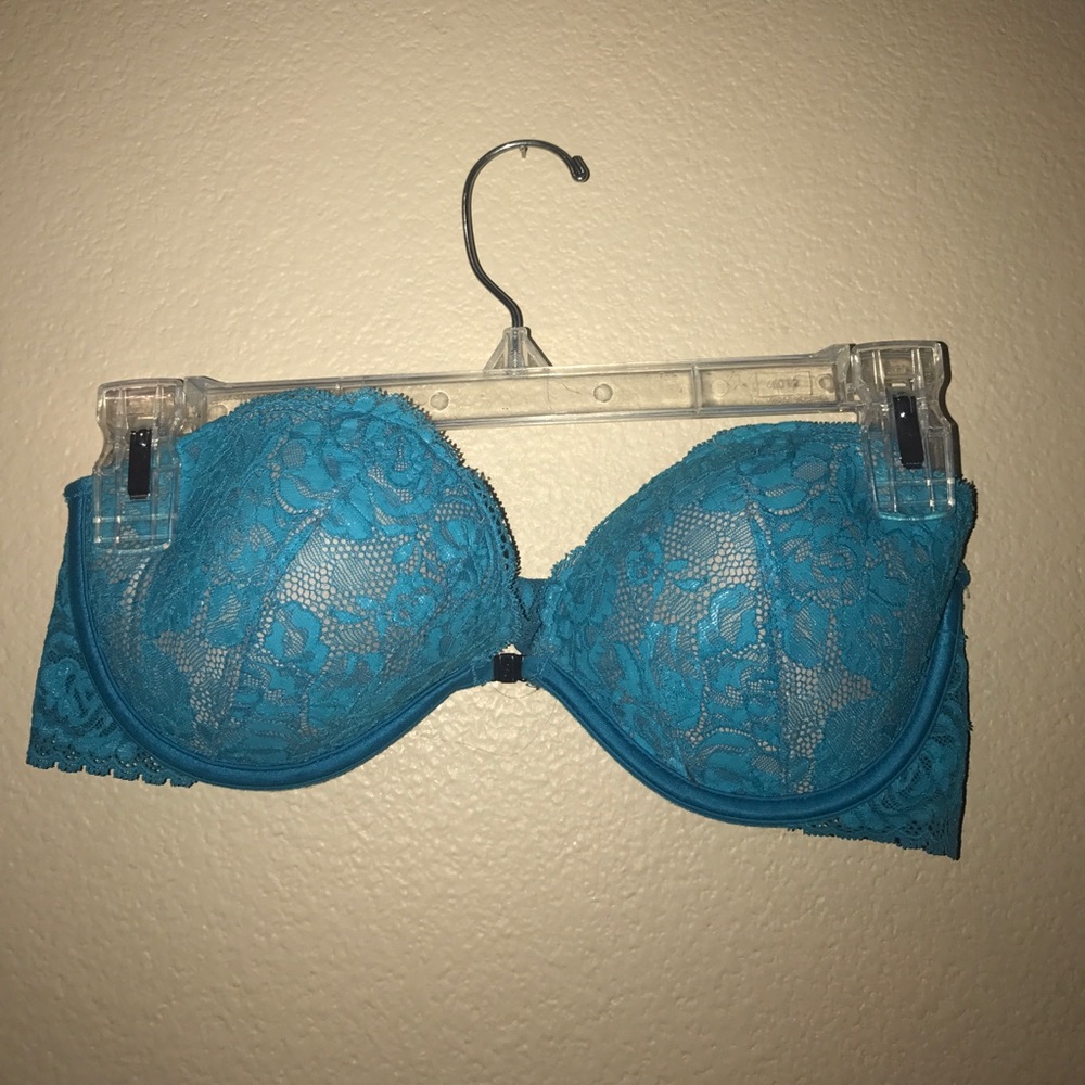 VICTORIA SECRET | BLUE LACE STRAPLESS BRA