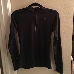 Nike pullover