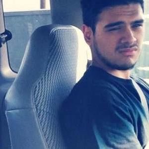 Meet your Posher, Carlos