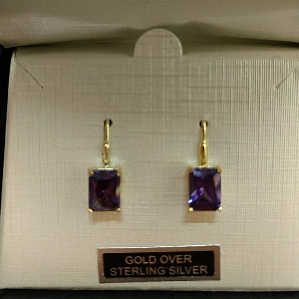 Earrings - Picture 2 of 2