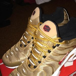 Gold Air Max Plus size 12 DS
