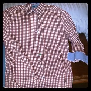 Johnston & Murphy Men's tailor fit button down