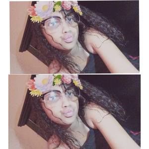 Meet your Posher, Nadia